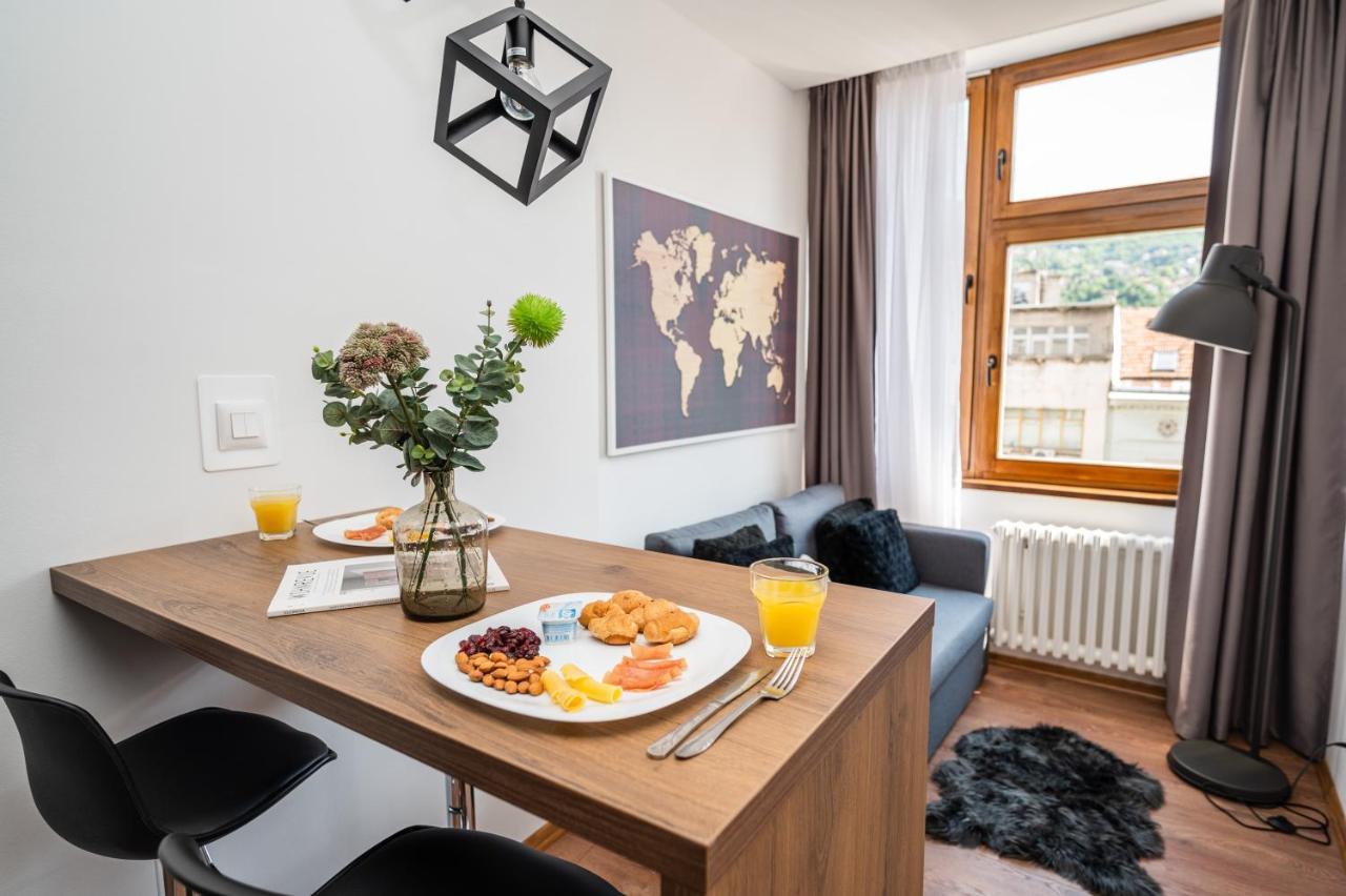 Modern And Bright Apartments - Main Street Sarajevo Ngoại thất bức ảnh