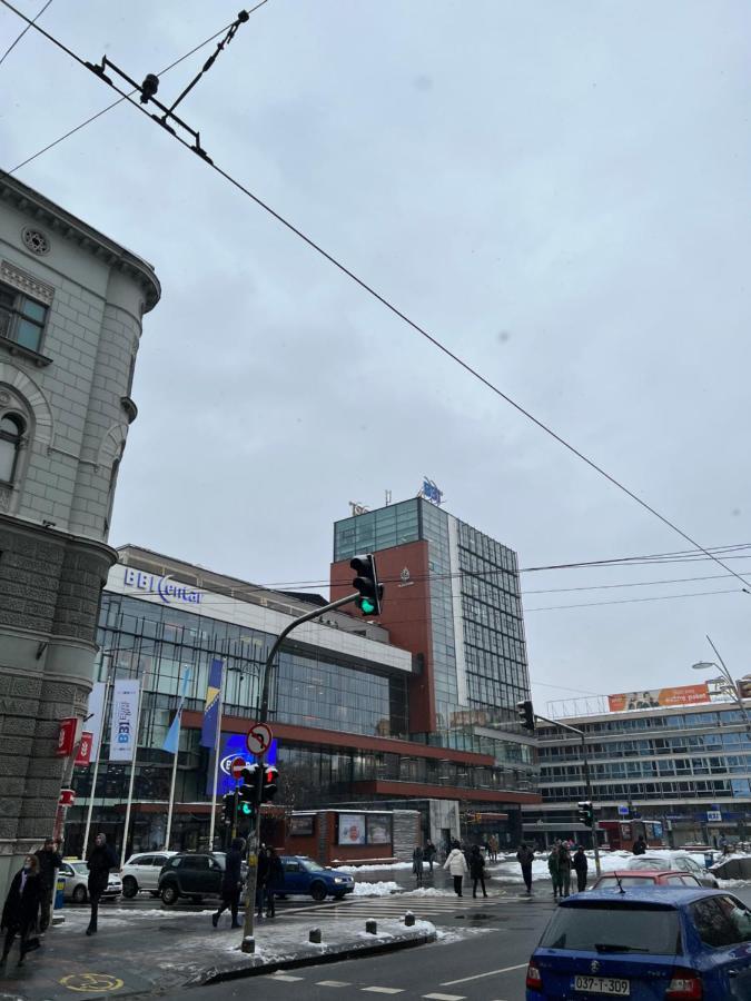 Modern And Bright Apartments - Main Street Sarajevo Ngoại thất bức ảnh